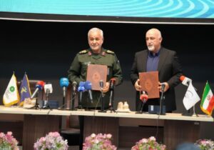 امضای قرارداد ۱۴۸ میلیون دلاری پالایش گاز هویزه خلیج‌فارس و قرارگاه خاتم‌الانبیا برای جمع‌آوری گازهای مشعل دارخوین و غرب کارون