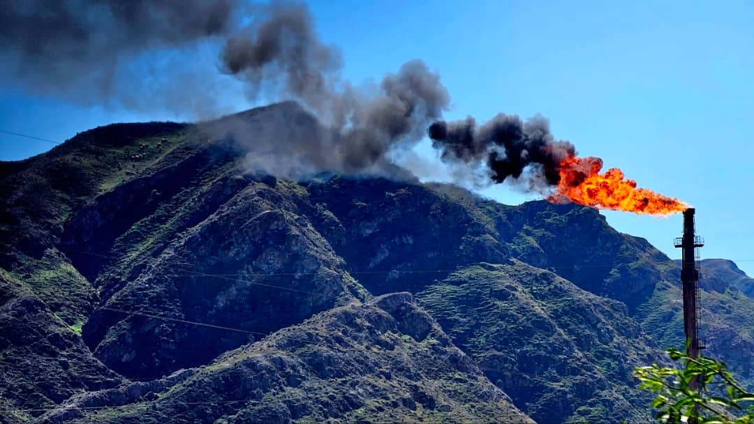 خوزستان زیر سایه صنایع آلاینده؛ بحران سلامت، کوچ اجباری و غفلت از مسئولیت اجتماعی