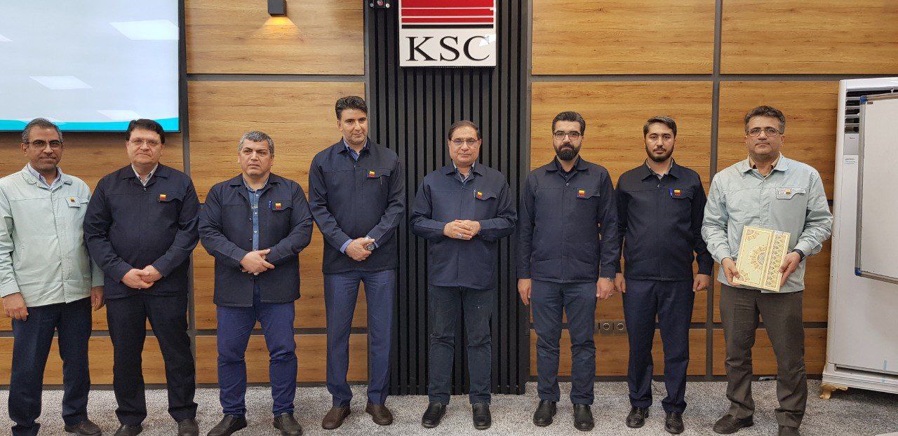 در جلسه کمیته عالی HSE شرکت فولاد خوزستان از برترین های HSE در سال ۱۴۰۳ تقدیر شد
