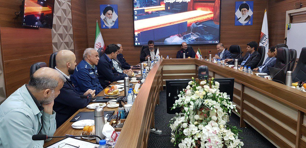 رفع مشکلات شرکت فولاد خوزستان اولویت شرکت گاز استان است