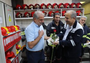 بازدید مدیرعامل پتروشیمی فن‌آوران از واحد HSE به مناسبت روز آتش‌نشانی و ایمنی