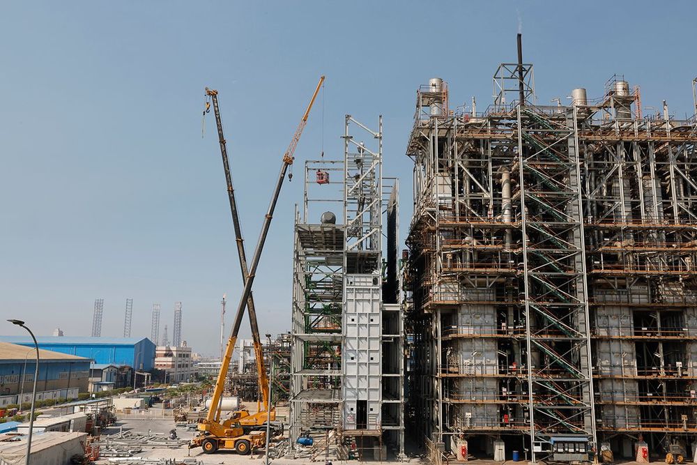 به همت متخصصان شرکت پلیمر آریاساسول: پیشرفت فیزیکی کوره دهم به ۶۵ درصد رسید