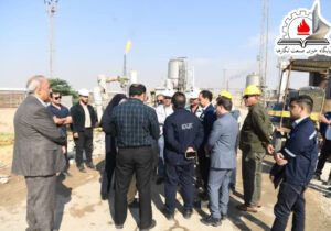 بازدید کارشناسان محیط‌زیست خوزستان از طرح‌های جمع‌آوری گازهای مشعل مناطق نفت‌خیز جنوب