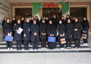 کارگاه سلامت بانوان با همکاری درمانگران آریاساسول در دبیرستان اخند برگزار شد