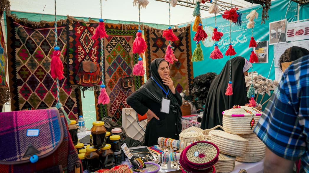 رونق دست‌ها؛ صنایع‌دستی در شکرستان۵ جان دوباره گرفت