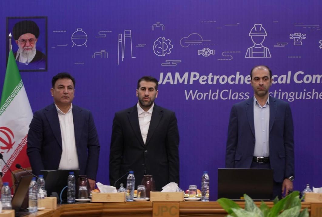 بازدید مشاور وزیر از شرکت پتروشیمی جم و شرکت‌های تابعه