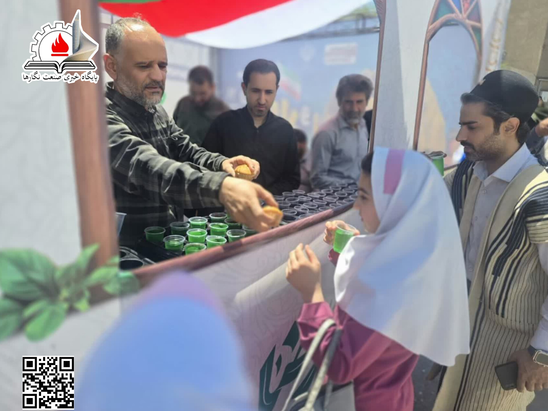 برپایی موکب پذیرایی شرکت فولاد اکسین