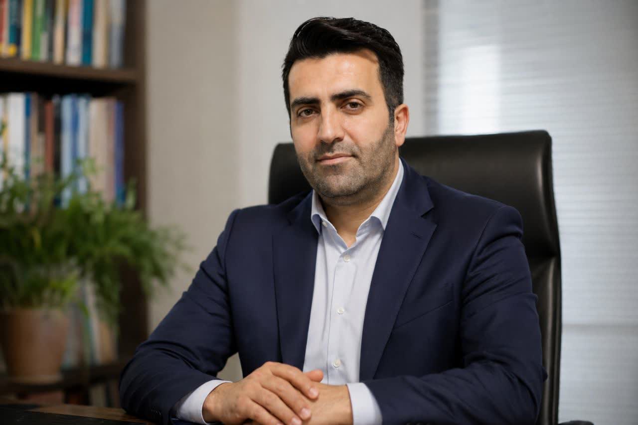 وقت خانه‌تکانی در ساختارهای مدیریتی ! /حسین کریمی