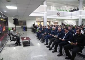 برگزاری مراسم پرفیض زیارت عاشورا در نفت و گاز مارون